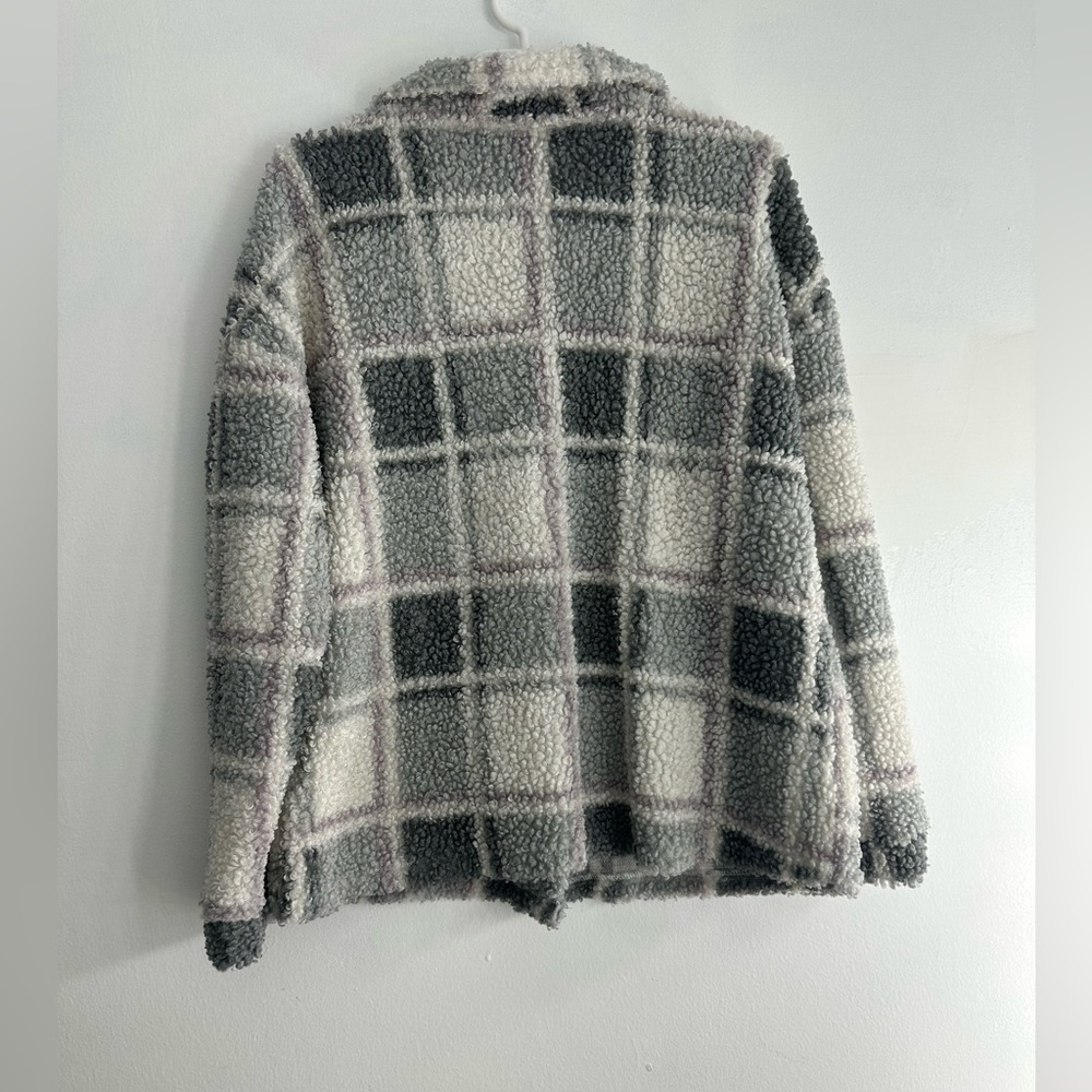 Fluffy sweater button up - Picture 2 of 2